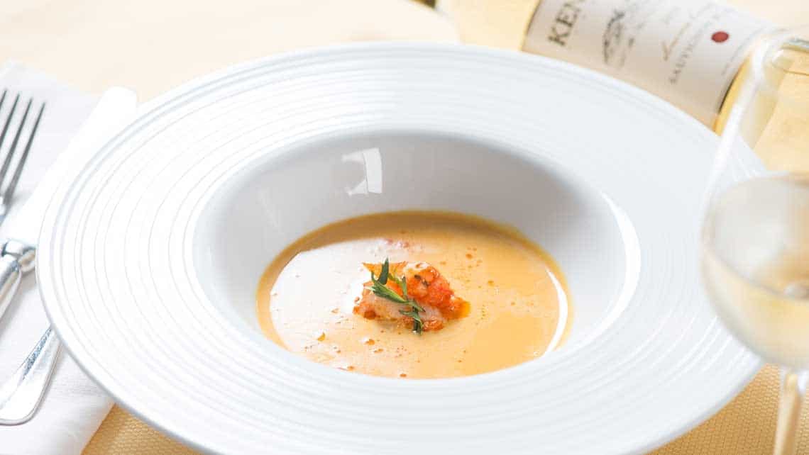How to Pair Lobster and Wine - Maine Lobster