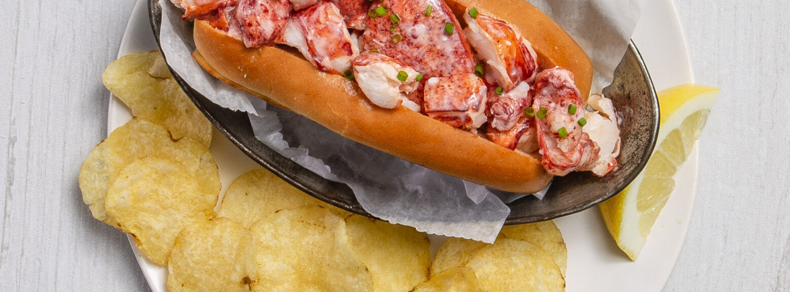 Traditional Maine Lobster Roll recipe image