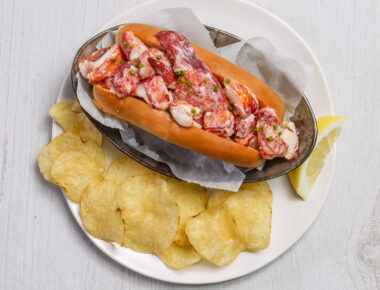 Traditional Maine Lobster Roll
