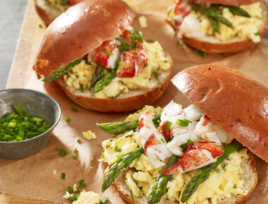 Scrambled Eggs with Maine Lobster and Brioche