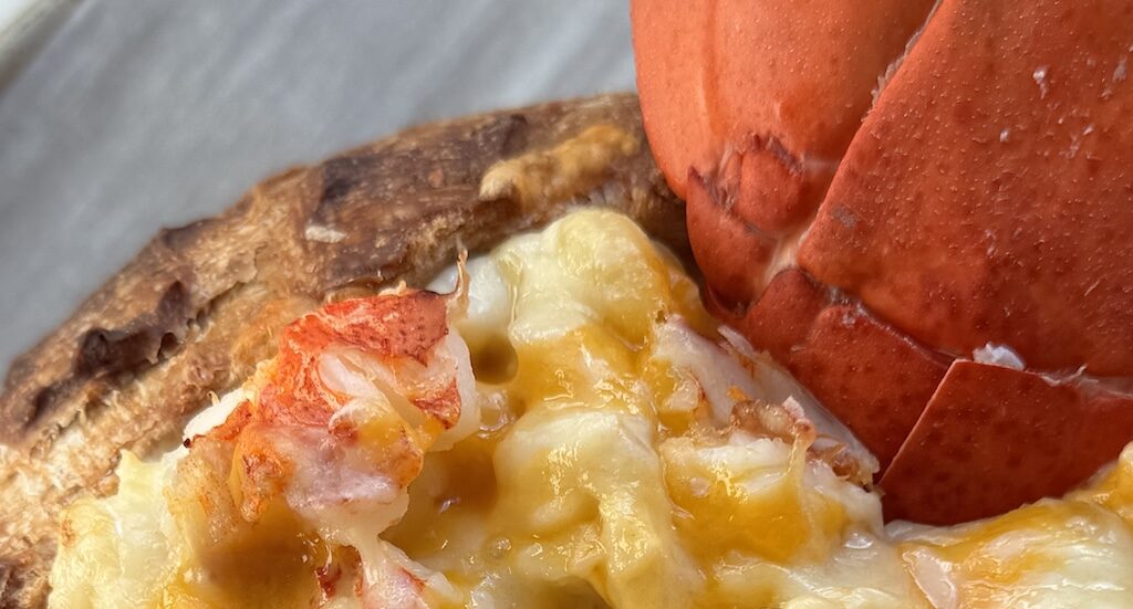 Maine Lobster Mac & Cheese recipe image