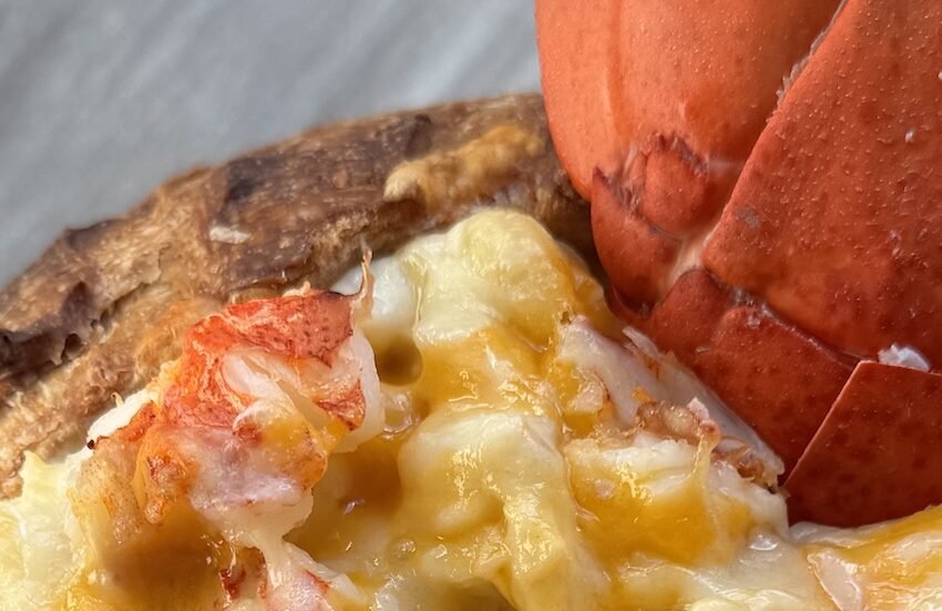 Maine Lobster Mac & Cheese recipe image