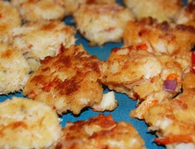 Donna’s Lobster Cakes