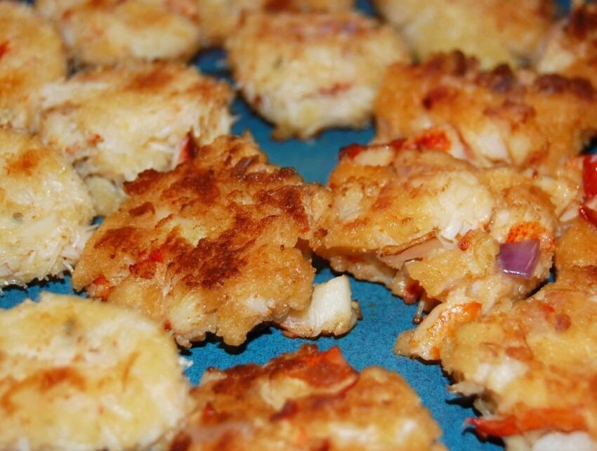Donna’s Lobster Cakes recipe image